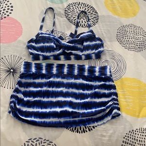 Athleta Del Mar bikini w/ skirt